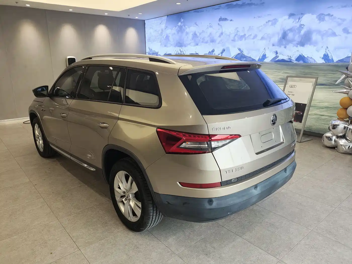 Škoda Kodiaq 2018 TSI330 5-seat FWD Comfort фото 13