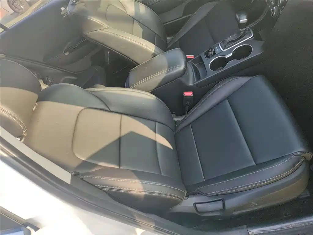 Kia KX5 2016 Model 1.6T Automatic 2WD DLX фото 20