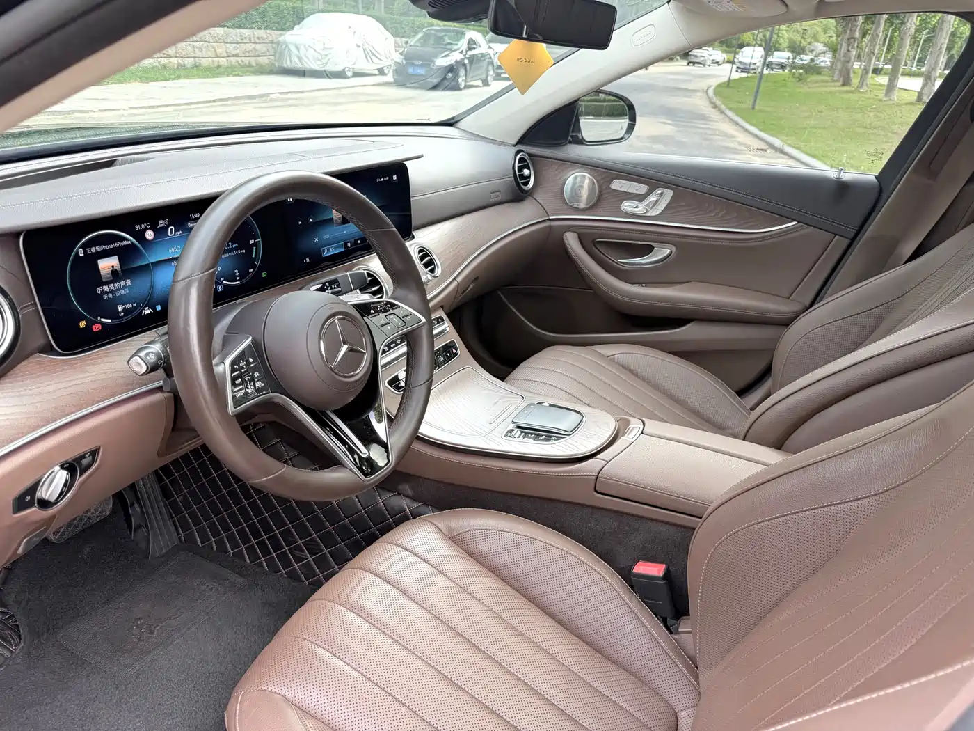 Mercedes-Benz E-Class 2021 E 300 L Premium фото 4
