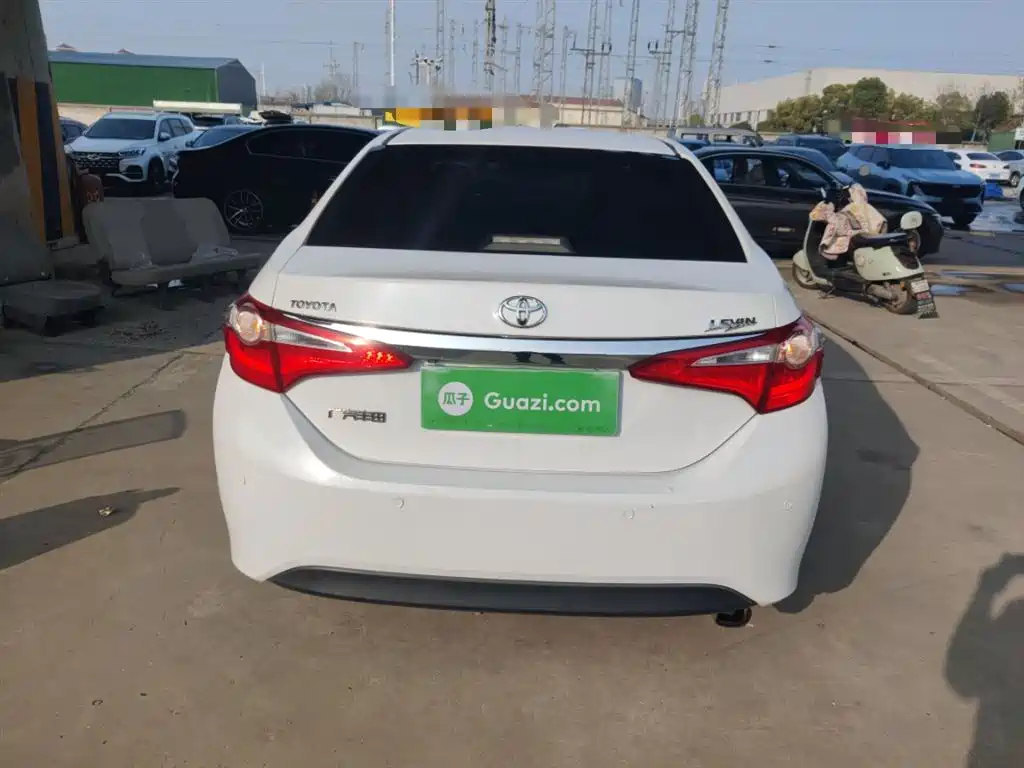 Toyota Levin 2014 1.8GS CVT Elite Edition фото 4