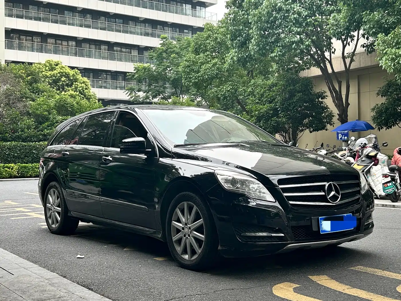 Mercedes-Benz R-Class 2011 R 350 L 4MATIC фото 3