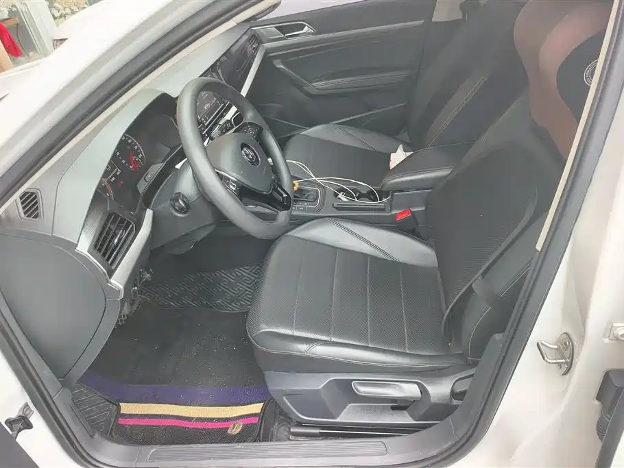 Volkswagen Lavida 2019 1.5L Automatic Comfort Edition China VI фото 9