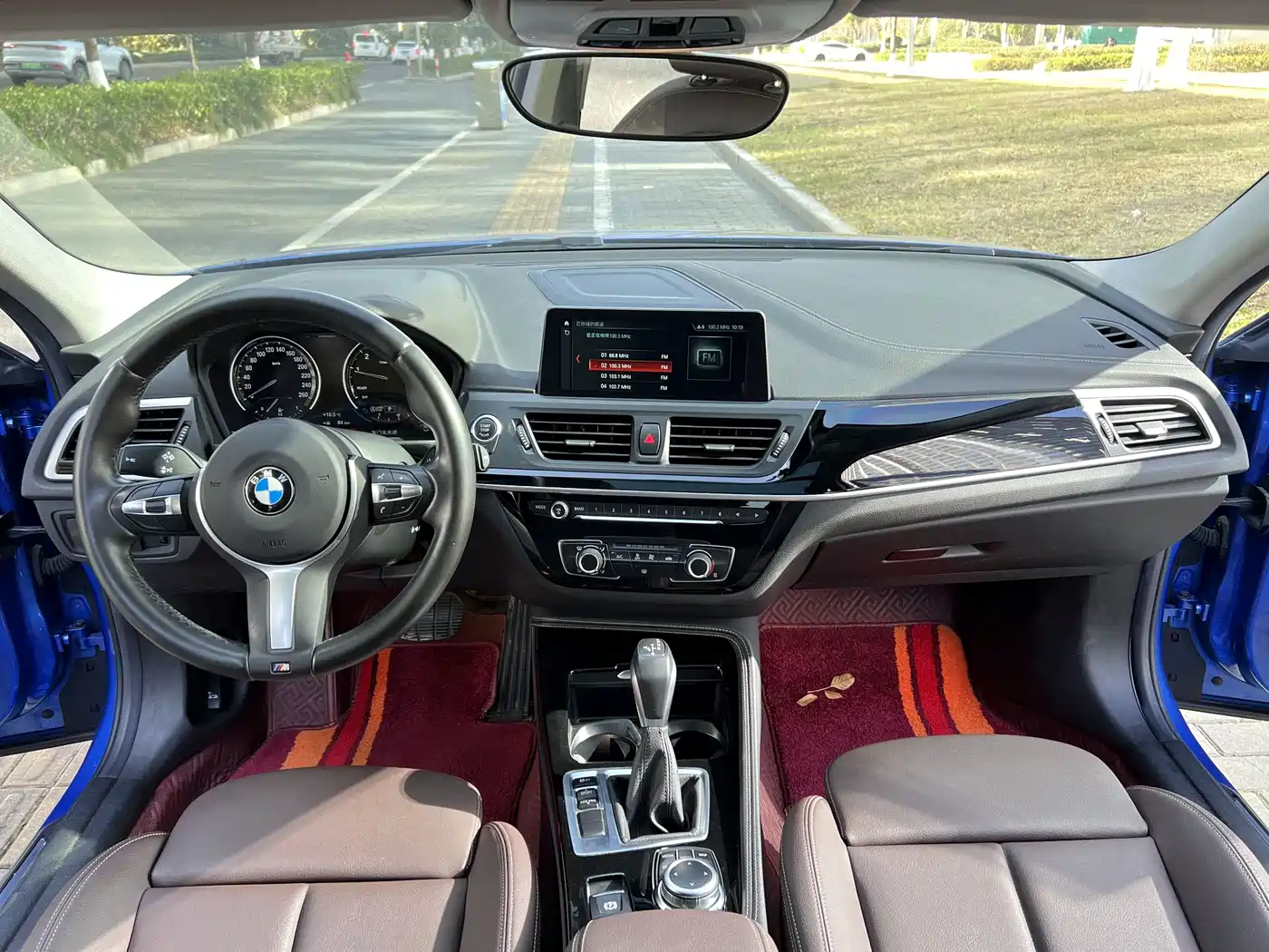 BMW 1 Series 2019 118i M Sport Package фото 6