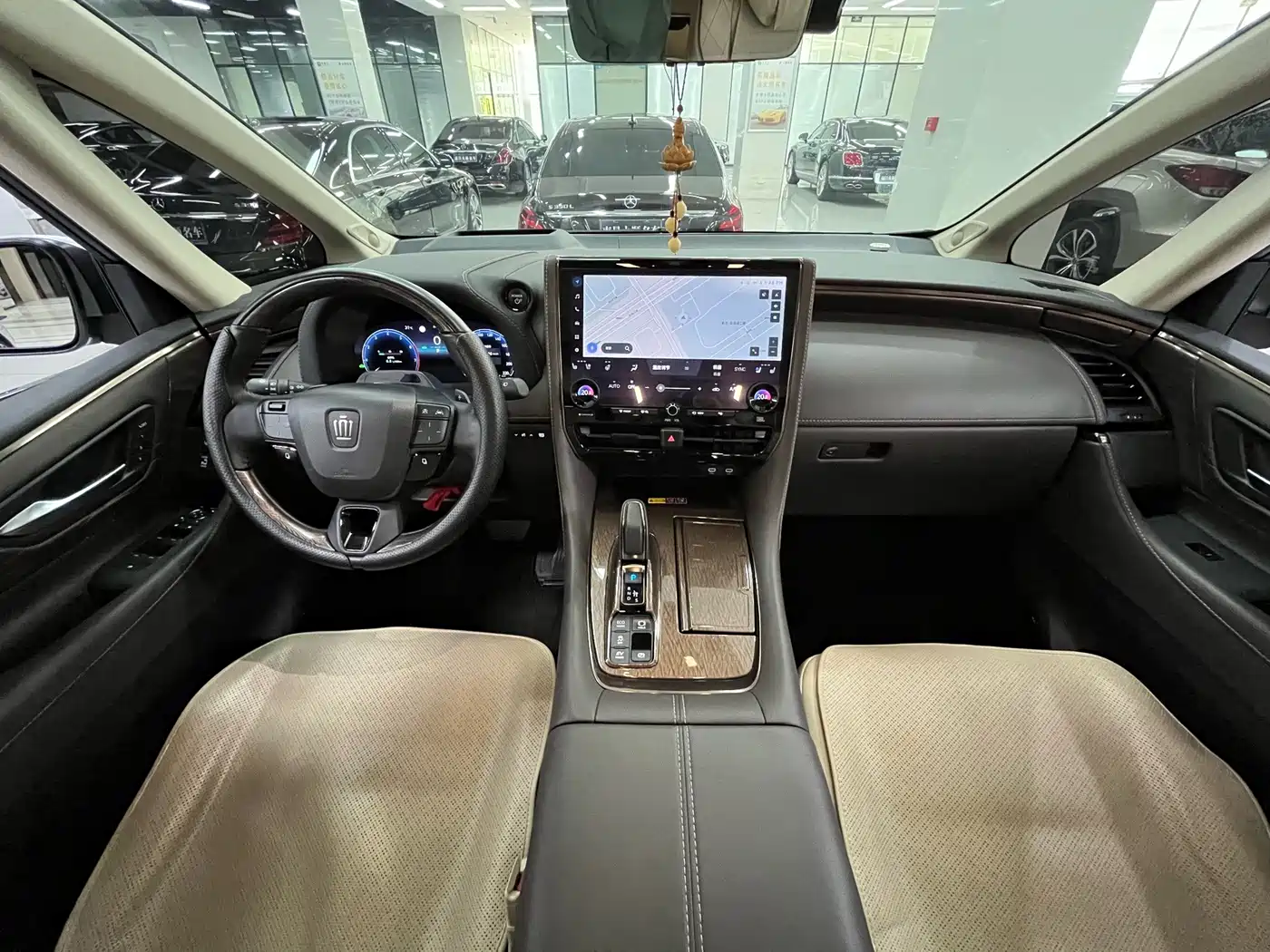 Toyota Vellfire 2025 2025 Crown Hybrid 2.5L Ink Gold Executive Edition