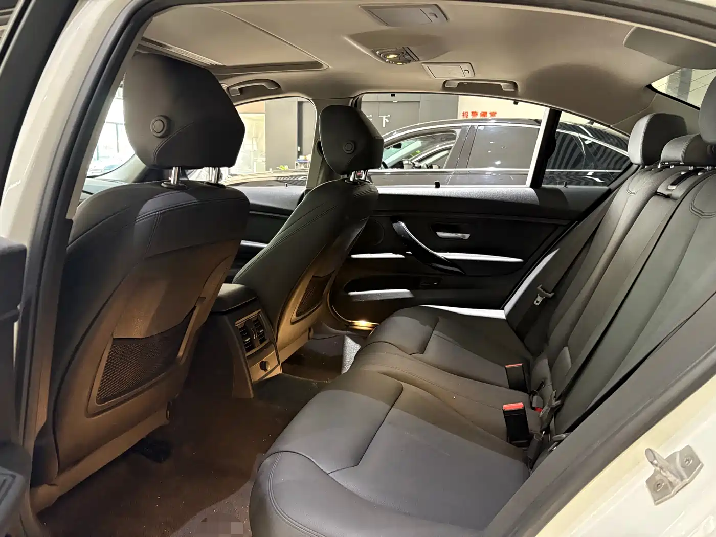 BMW 3 Series 2018 320Li Fashion Style фото 5