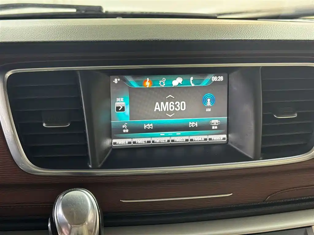 Buick GL8 2018 28T Luxury Model China VI фото 24