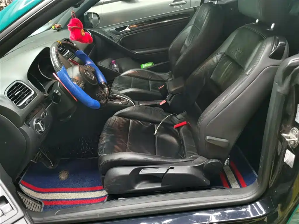 Volkswagen Golf (Import) 2013 2.0TSI GTI Convertible фото 8