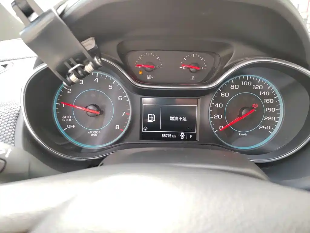 Chevrolet Cruze 2019 2018 Redline 320 Automatic Pioneer Edition