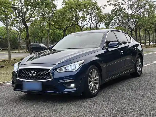 Infiniti Q50L 2020