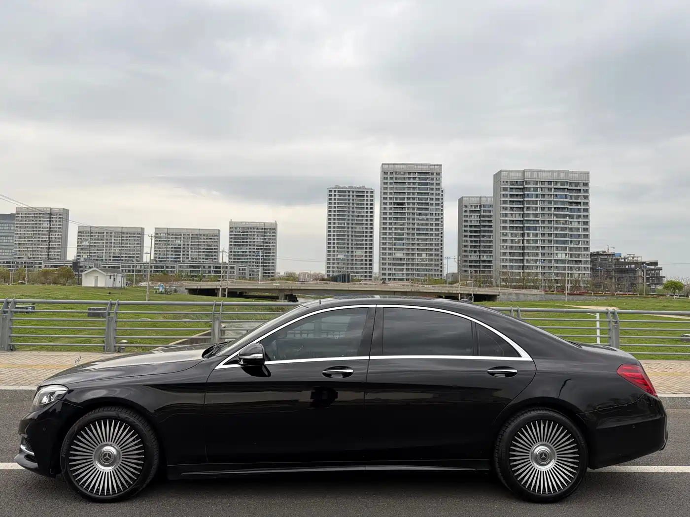 Mercedes-Benz S-Class 2016 S 400 L 4MATIC фото 5