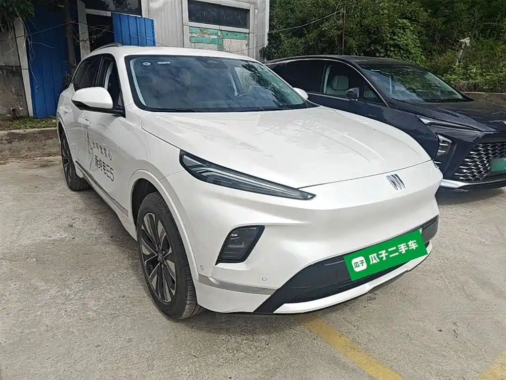 Buick E5 2025 Model 620KM Premium Edition фото 4