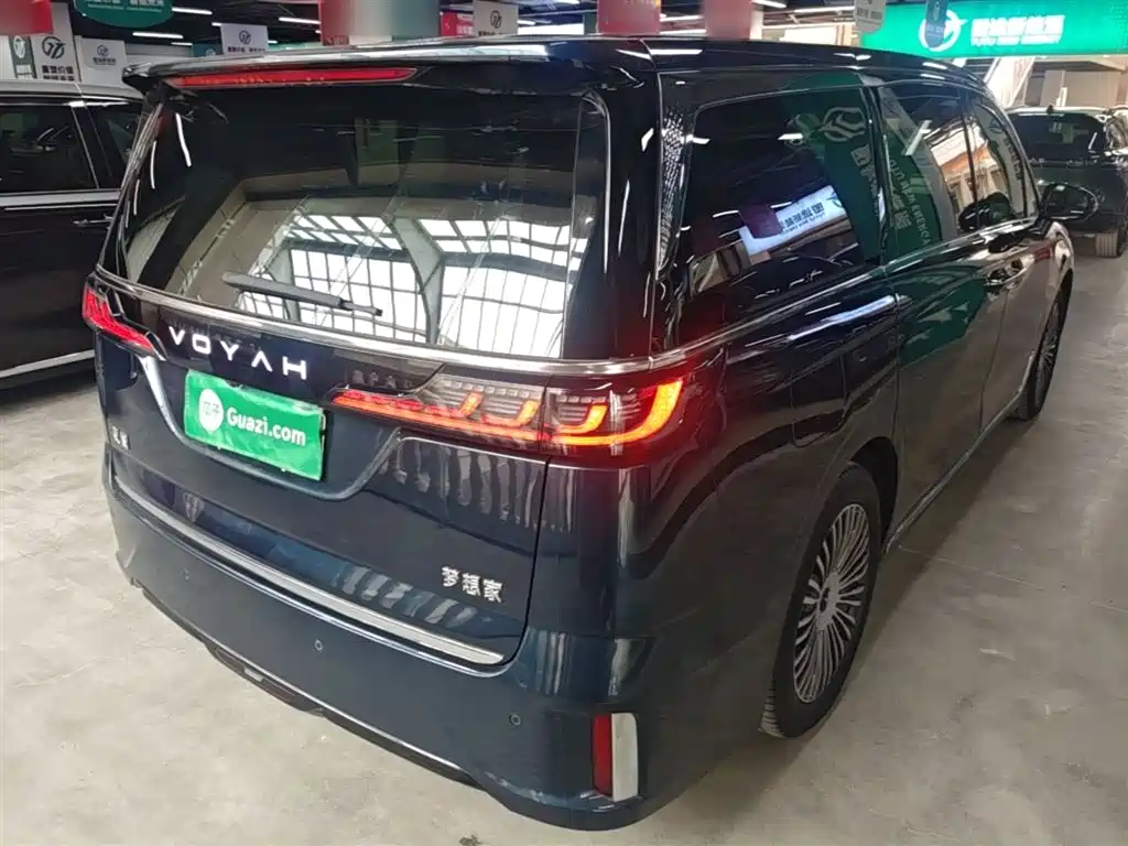 Voyah Auto Voyah Dreamer 2025 PHEV 4WD Kunpeng Premium Edition фото 7