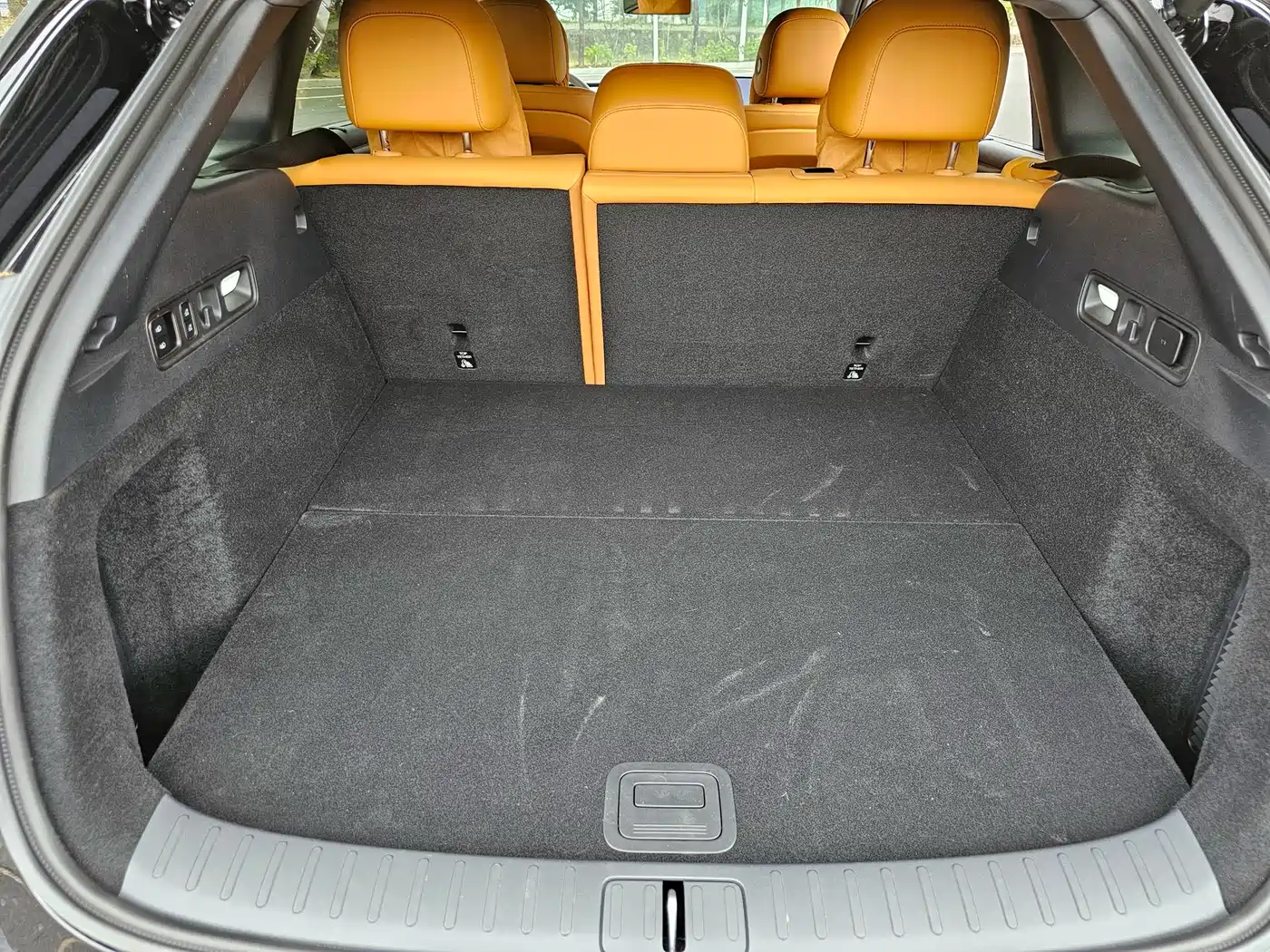 Li Auto i6 2025 2025 2WD Base Model