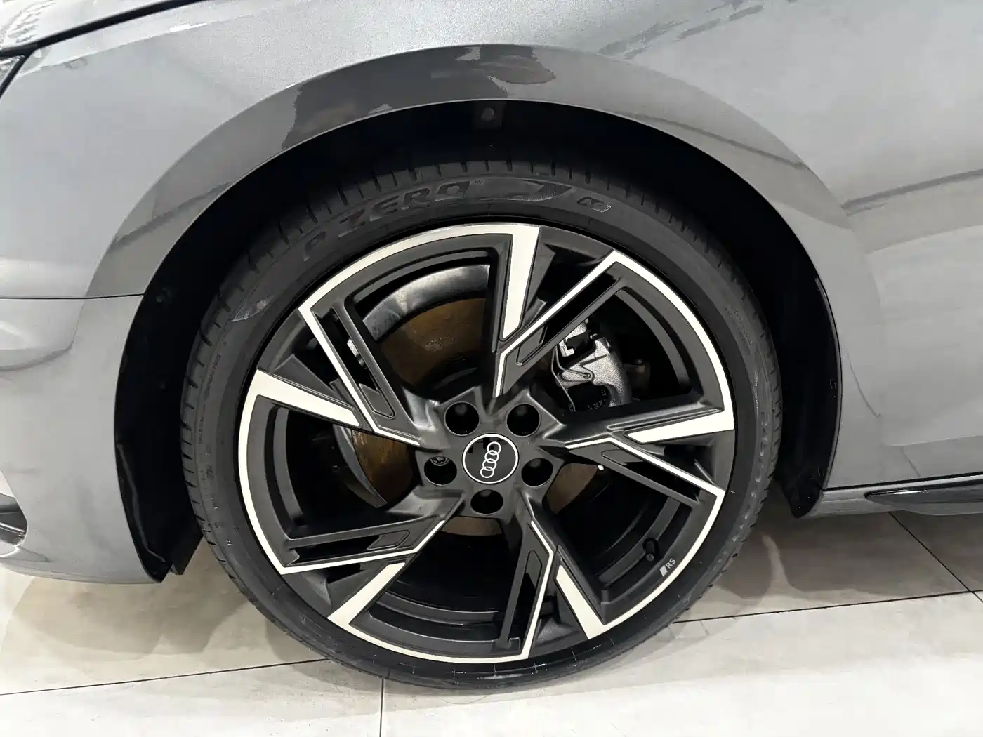 Audi A4L 2024 40 TFSI quattro RS Kit Speed Edition фото 32