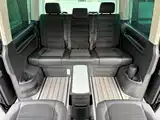 Фото 17 - Volkswagen Multivan