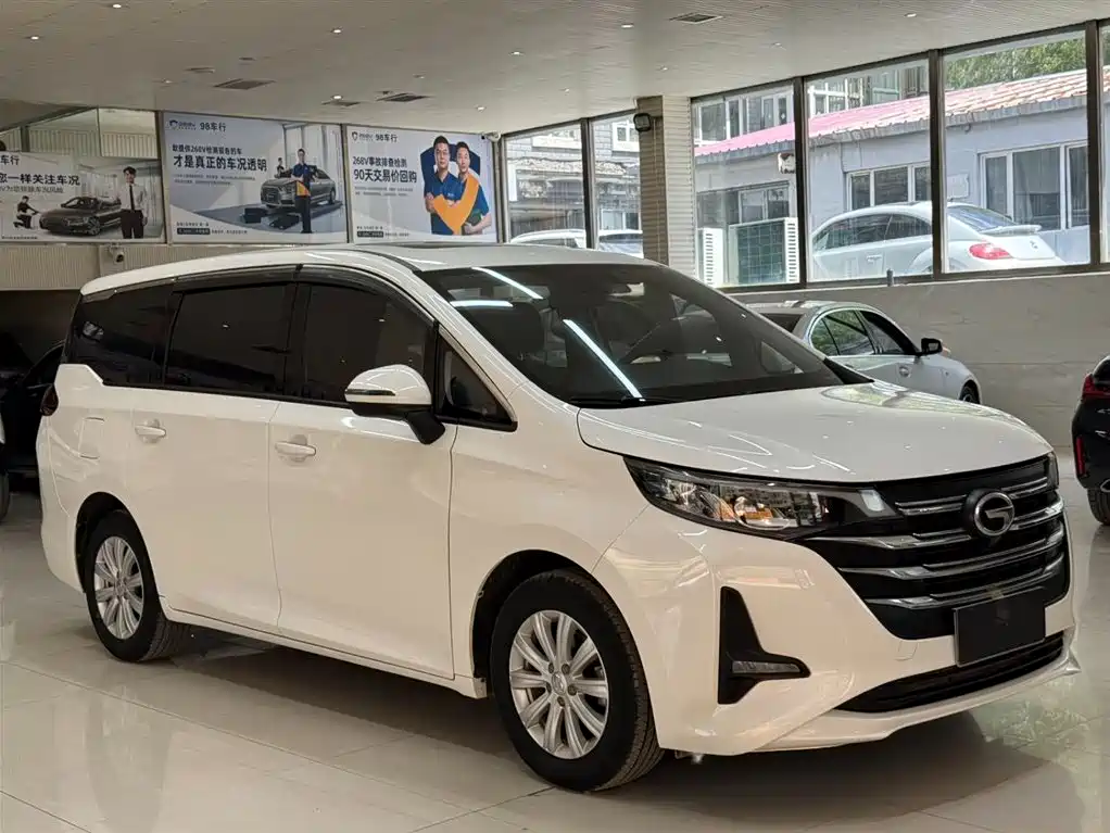 GAC Trumpchi Trumpchi M6 2021 270T DCT Luxury Edition (7-Seater) фото 3