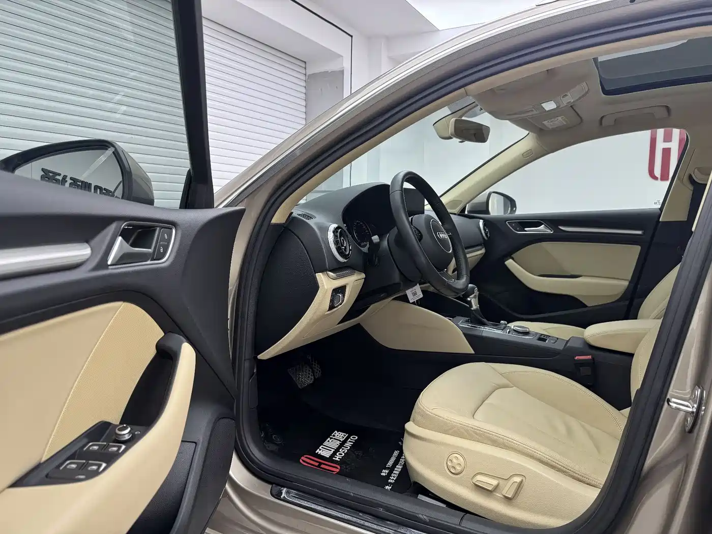 Audi A3 2014 Sportback 35 TFSI Automatic Comfort фото 4