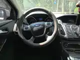 Фото 15 - Ford Focus