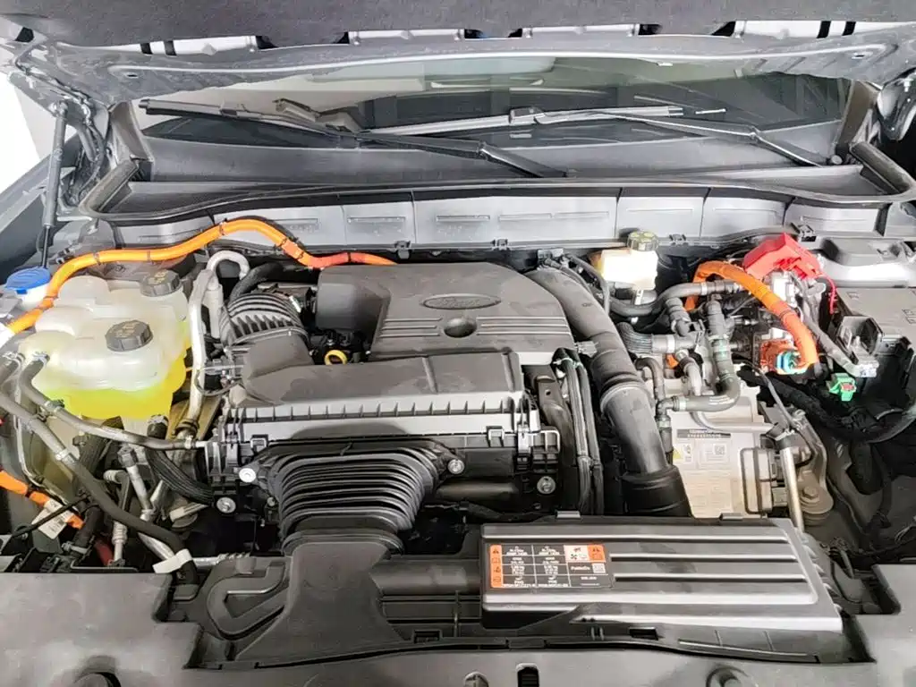 Фото 20 - Ford Edge