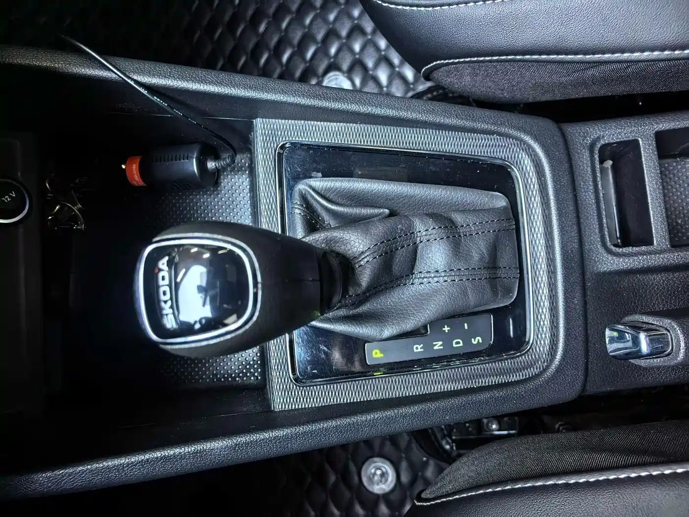 Škoda Kamiq 2022 1.5L Automatic Comfort Edition фото 17