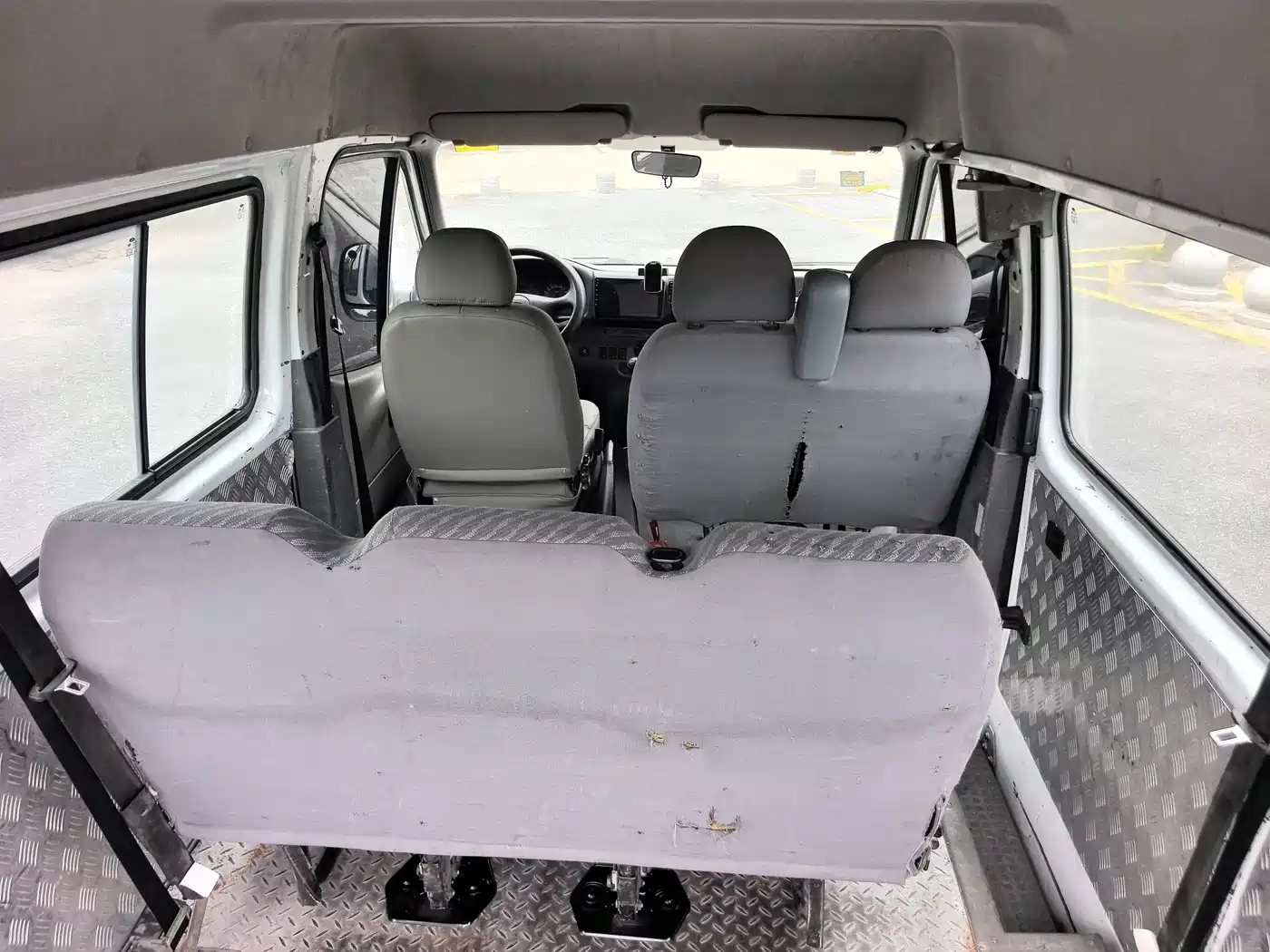 Ford Classic Transit 2016 2016 Model 2.8T Diesel Short Wheelbase 6-Seat Medium Roof Multi-Purpose Vehicle JX493ZLQ4