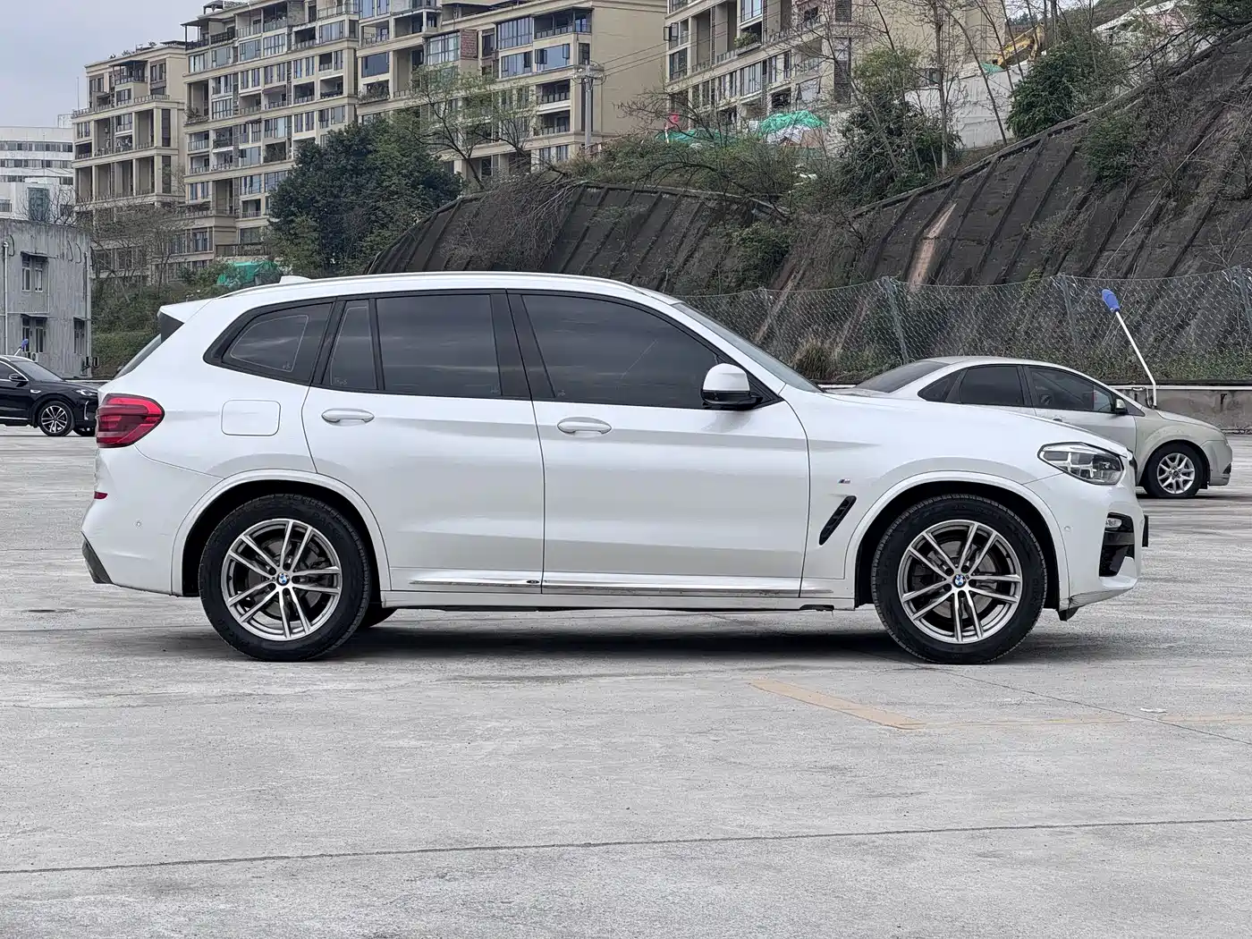 BMW X3 2018 xDrive30i Leading M Sport Package China V фото 7