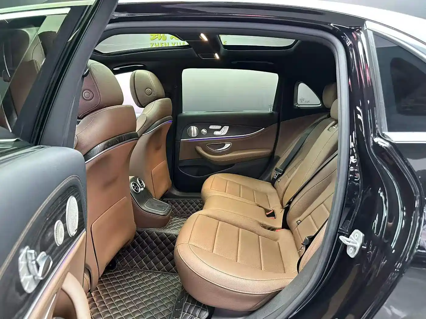 Mercedes-Benz E-Class 2023 E 300 L Sport Luxury фото 7
