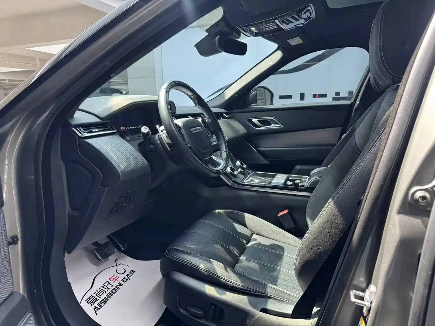 Land Rover Range Rover Velar 2018 P380 R-DYNAMIC SE фото 8
