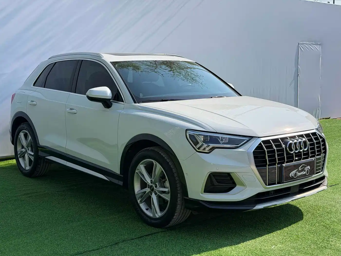 Audi Q3 2021 35 TFSI Fashion Elegance фото 3