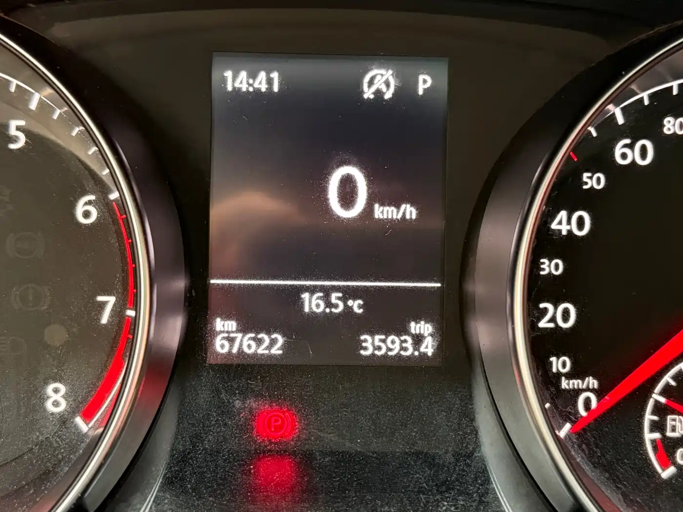 Volkswagen Golf Sportsvan 2016 230TSI Automatic Progressive фото 10