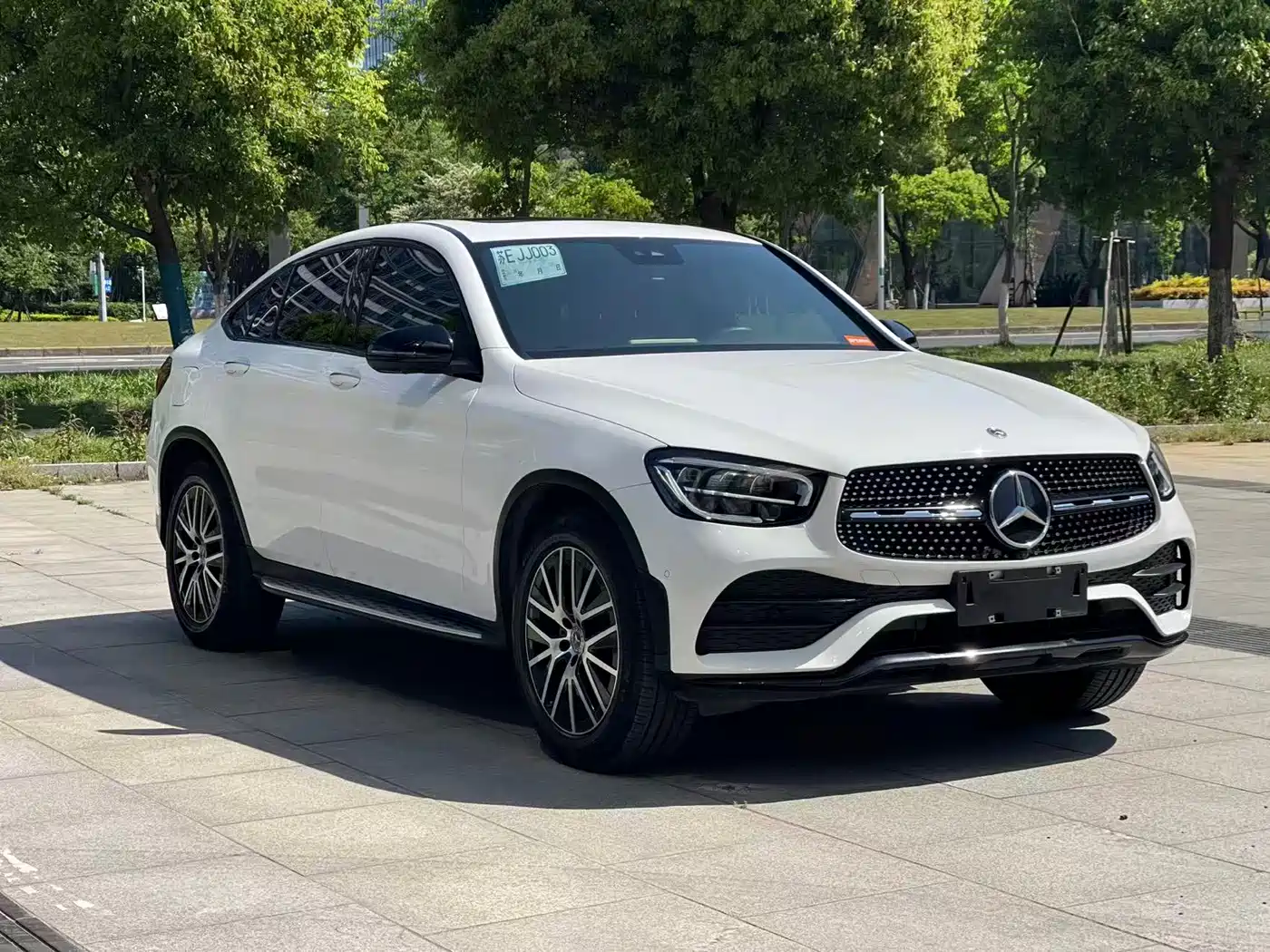 Mercedes-Benz GLC Coupe 2021 GLC 300 4MATIC Coupe SUV фото 3