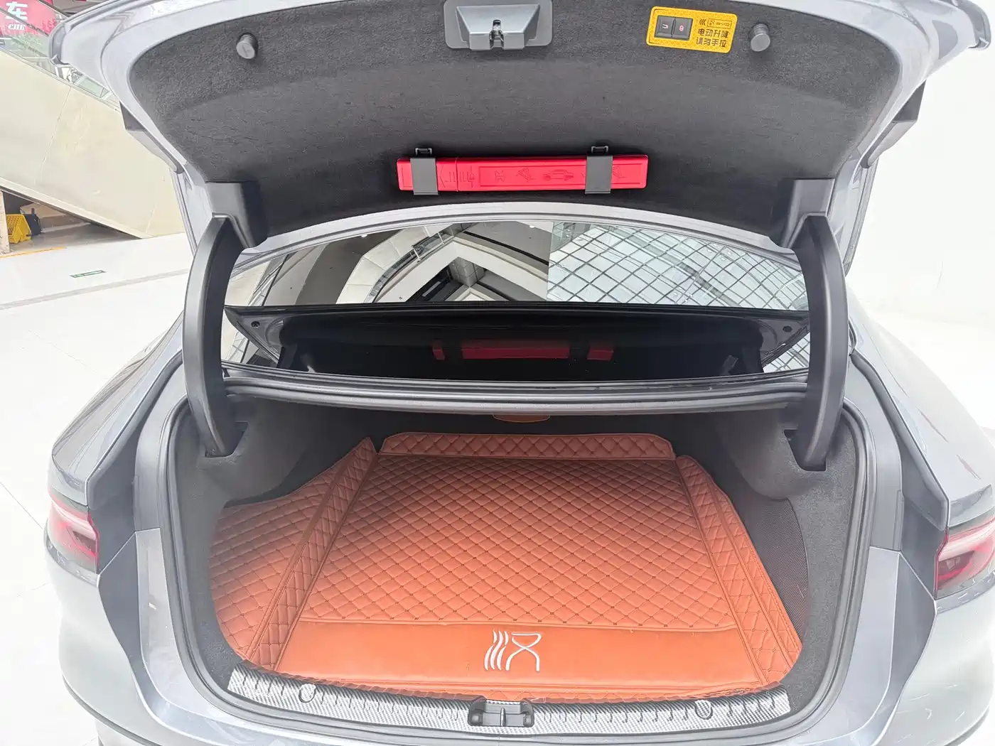 BYD Han 2022 DM-i 121KM Premium Edition фото 15