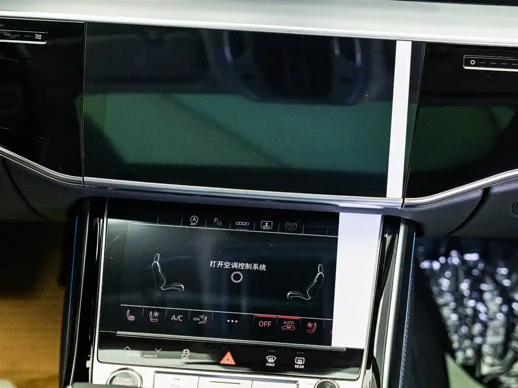 Audi A8 2025 A8L 50 TFSI quattro Exclusive Selection фото 14