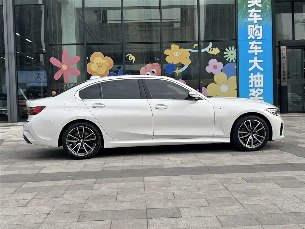 BMW 3 Series 2022 Facelift 325Li M Sport Package фото 8