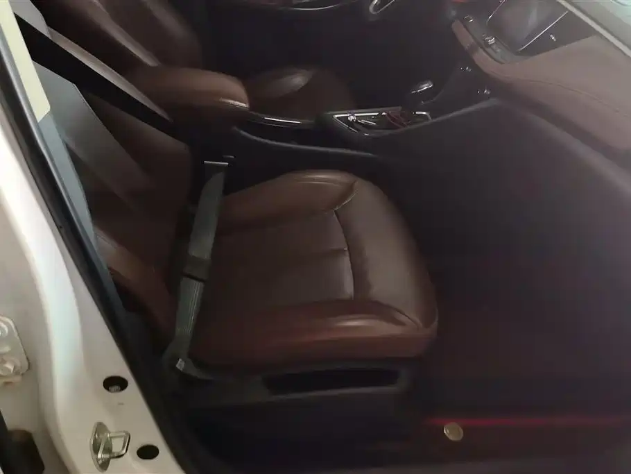 Buick GL6 2019 18T 6-seat Connected Premium China VI фото 8