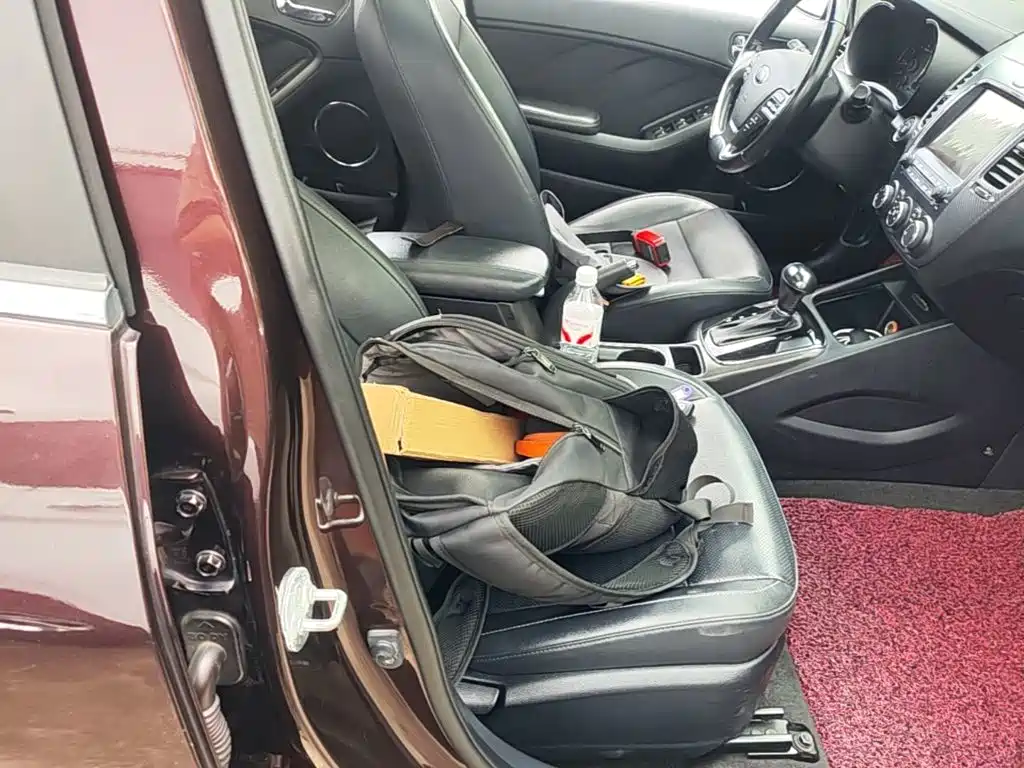 Фото 25 - Kia K3