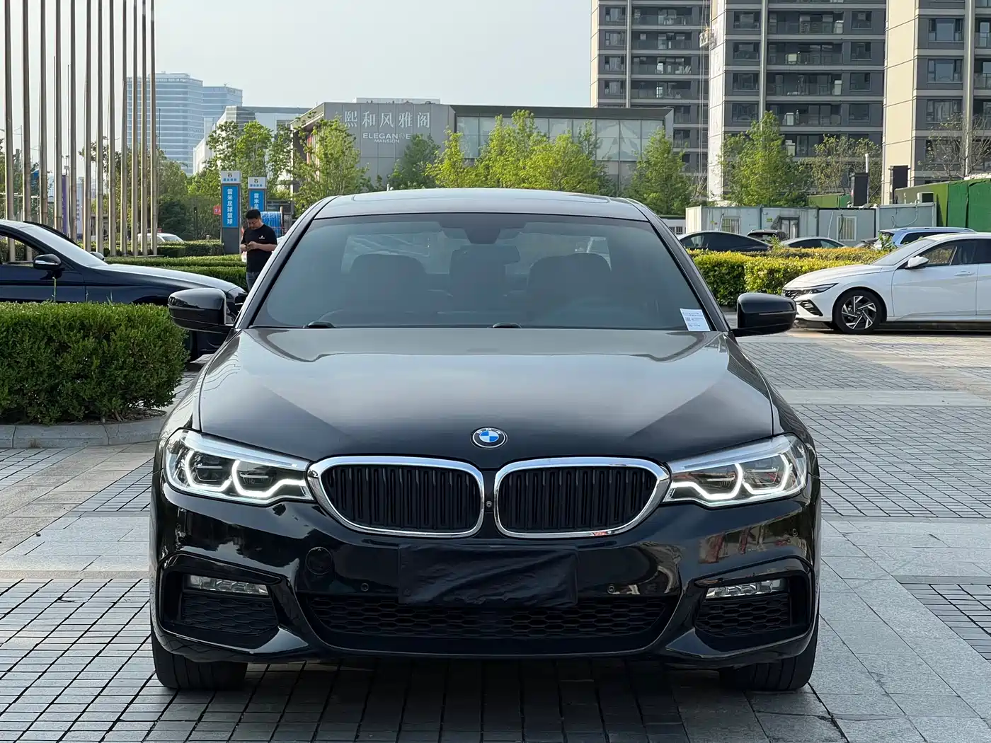 BMW 5 Series 2018 530Li Premium M Sport Package фото 2