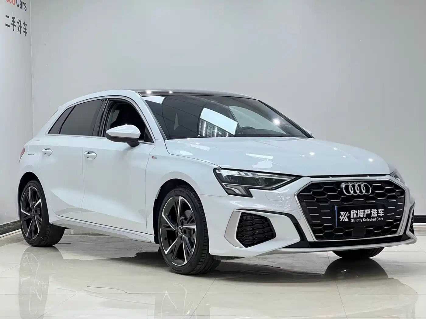 Audi A3 2024 Model Sportback 35 TFSI Fashion Sport фото 3