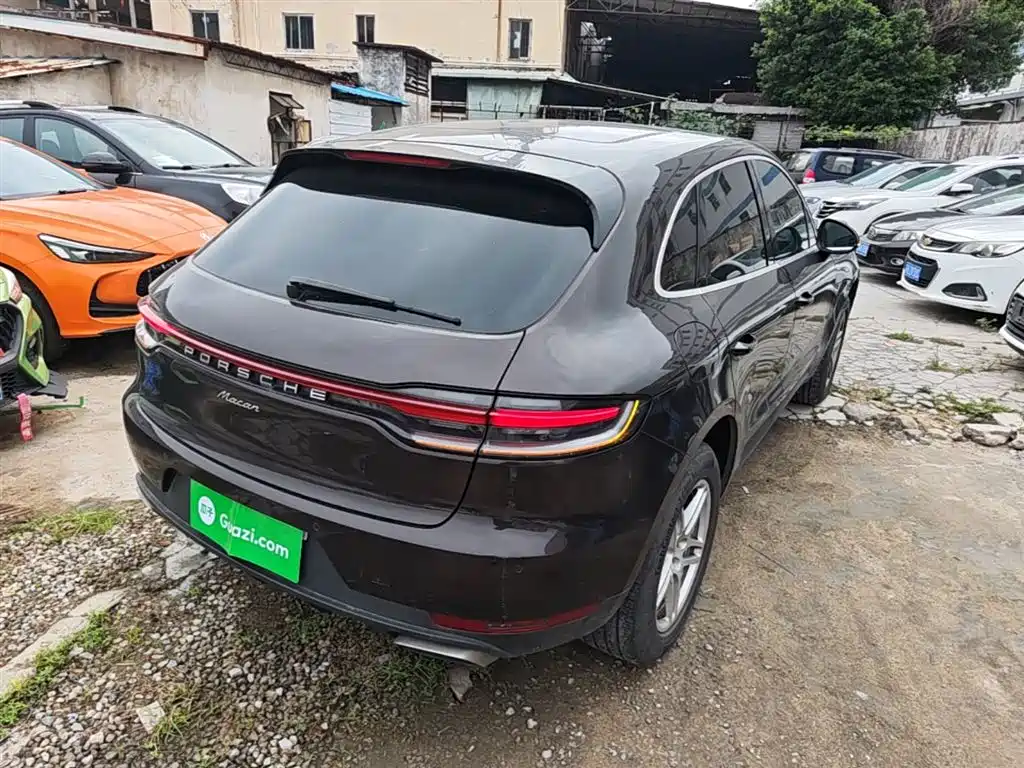 Porsche Macan 2018 Macan 2.0T фото 7
