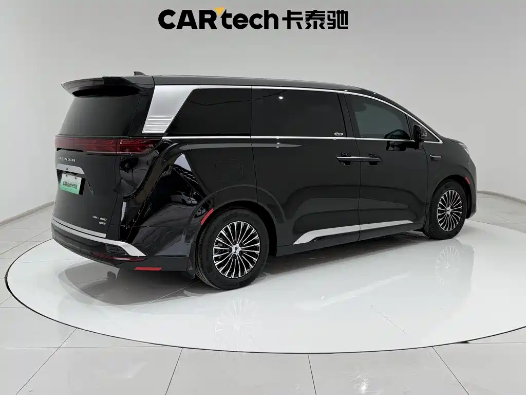 Denza D9 2025 2025 DM-i Smart Drive Edition 1020 AWD Prestige