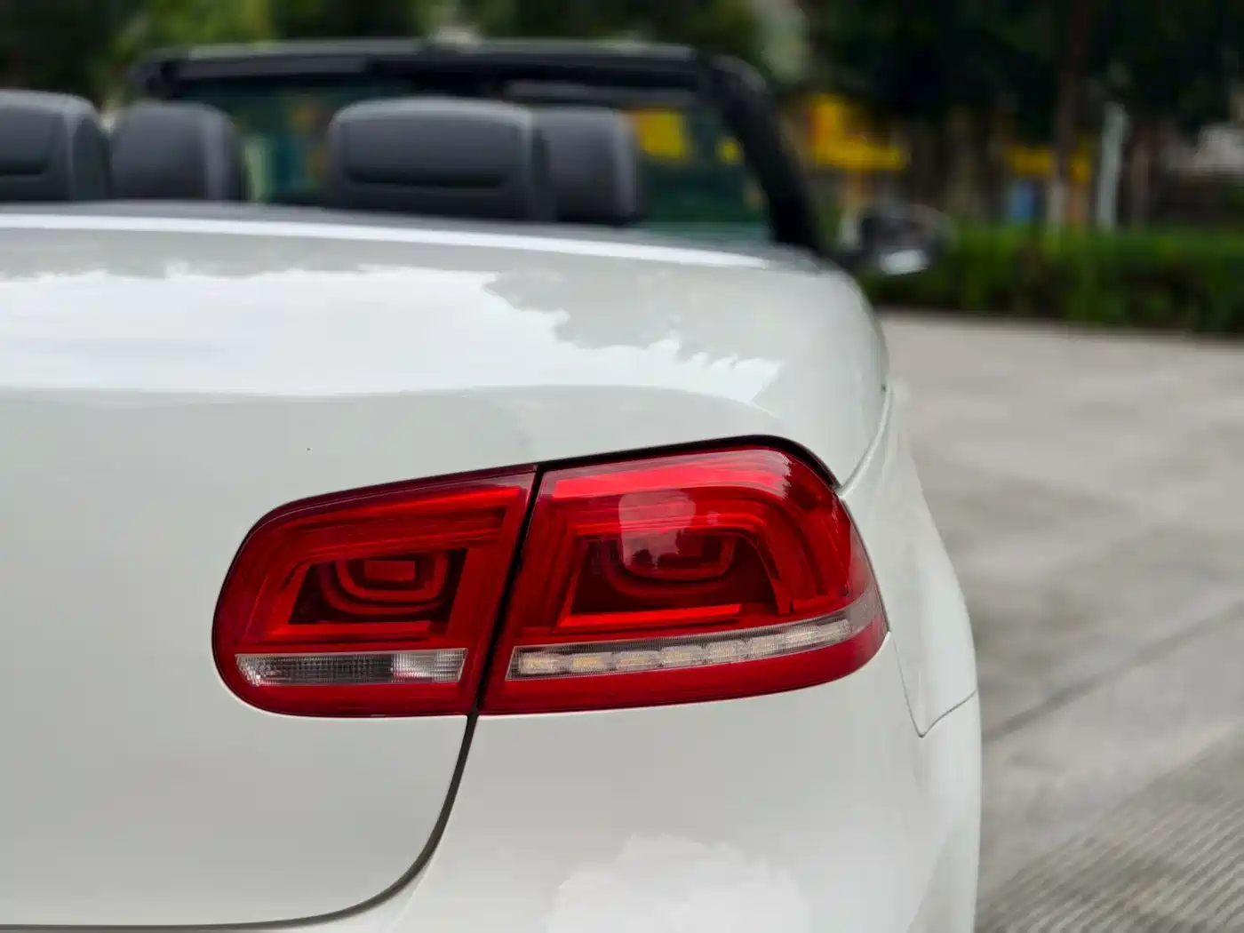 Volkswagen Eos 2011 Model 2.0TSI фото 13