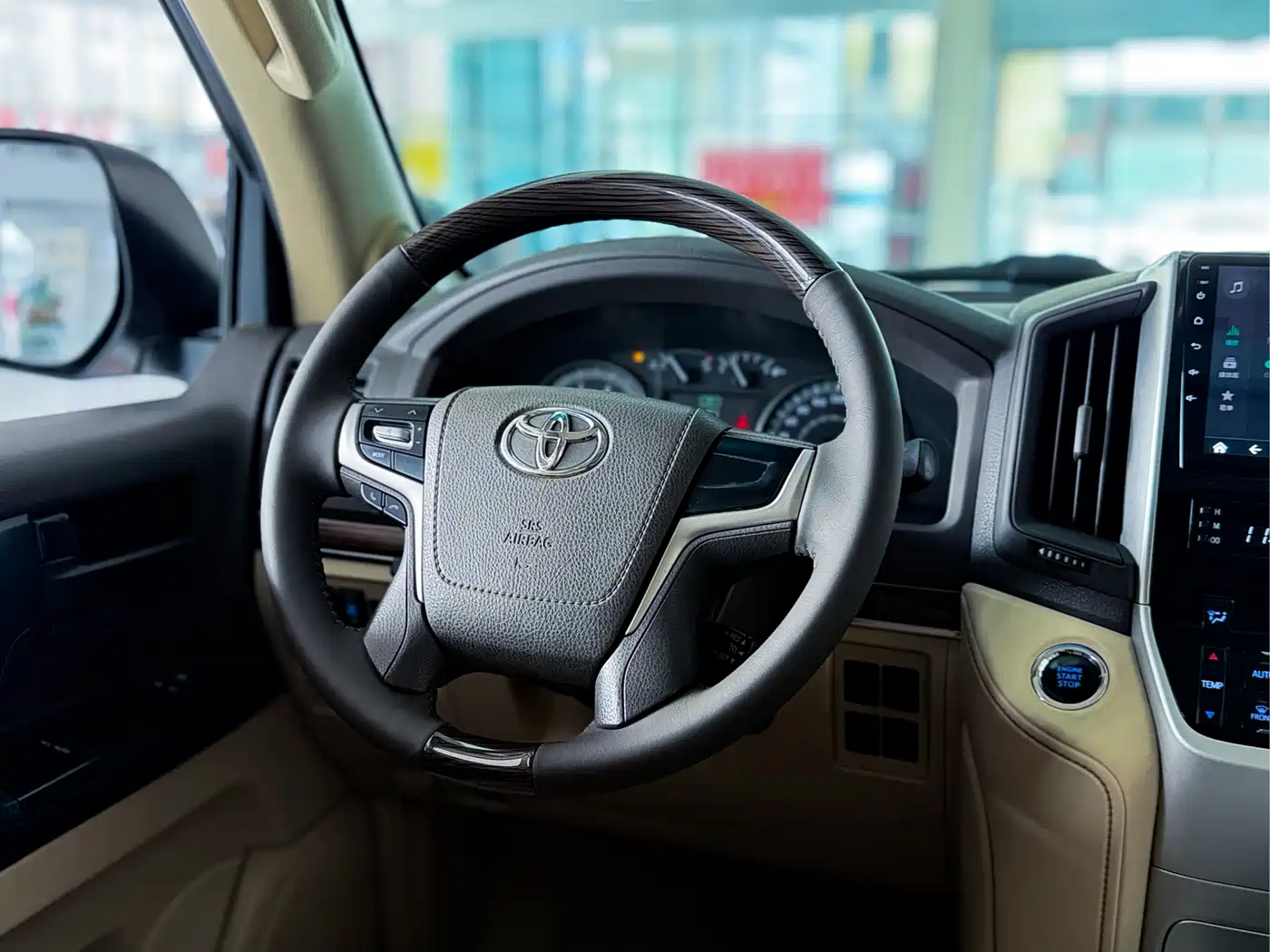 Toyota Land Cruiser (Import) фото 10