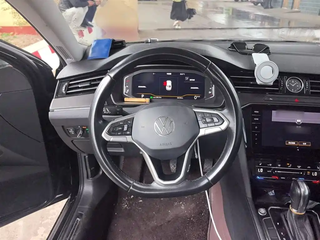 Volkswagen Magotan 2020 330TSI DSG Luxury фото 6