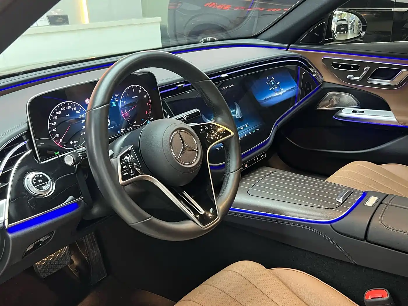 Mercedes-Benz E-Class 2024 Model E 300 L Luxury фото 8