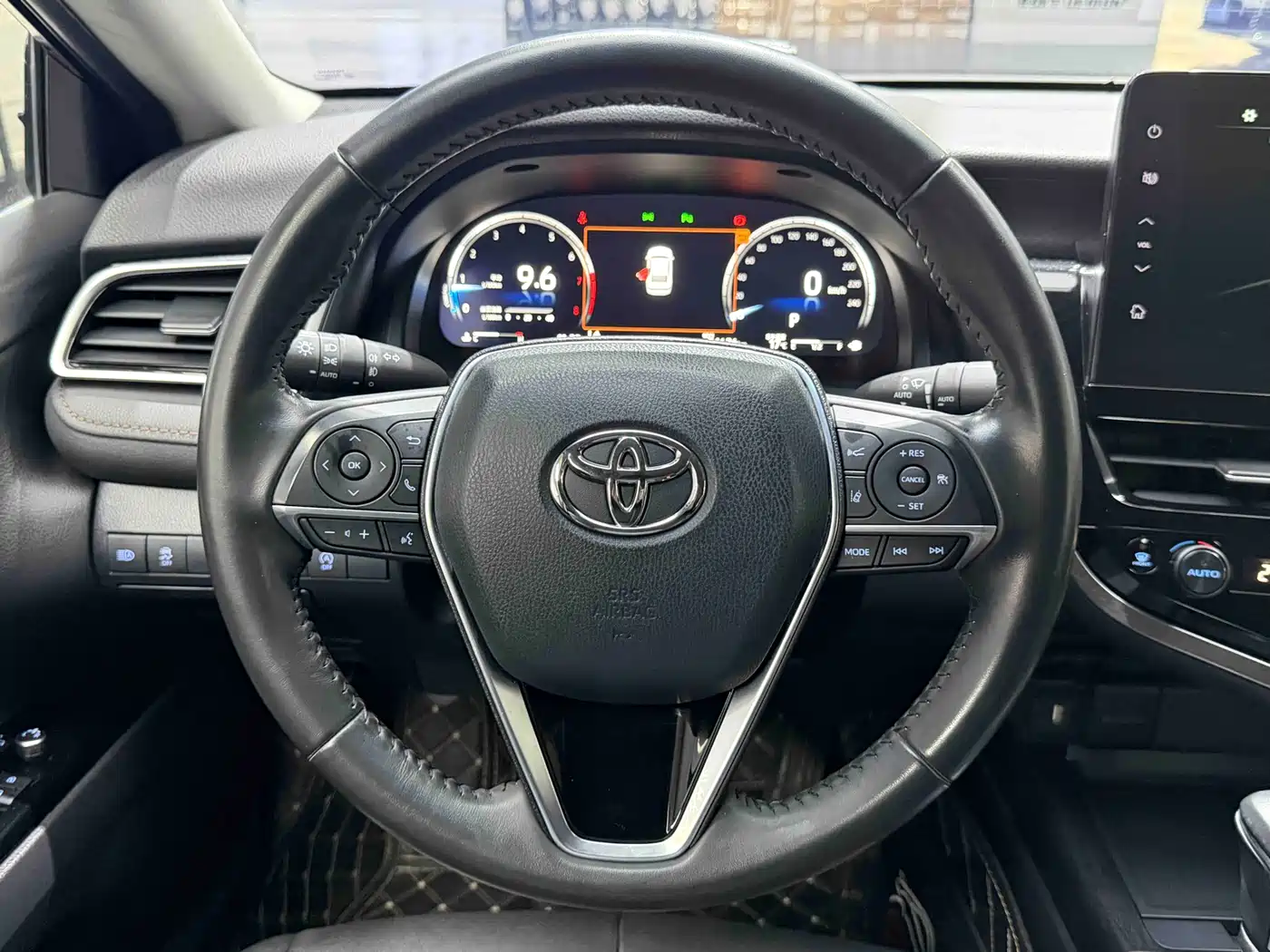 Toyota Camry 2021 2.5G Luxury Edition фото 8