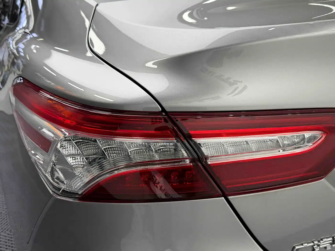Toyota Camry 2021 2.5G Luxury Edition фото 6