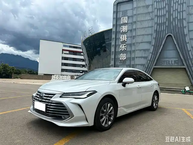 Toyota Avalon 2024 Model 2.0L Progressive Edition