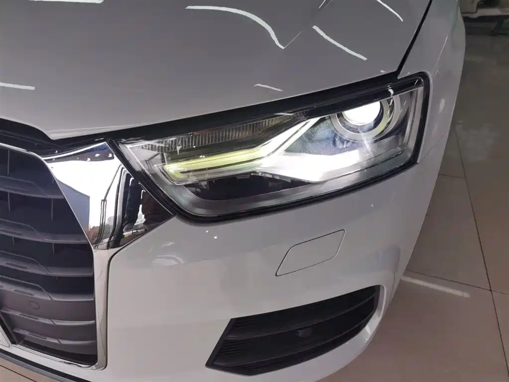 Audi Q3 2016 35 TFSI Fashion фото 24