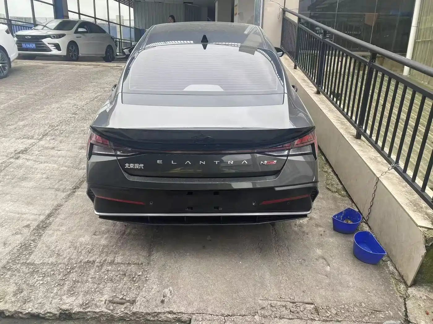 Hyundai Elantra 2023 1.5L CVT GLX Elite Edition фото 8