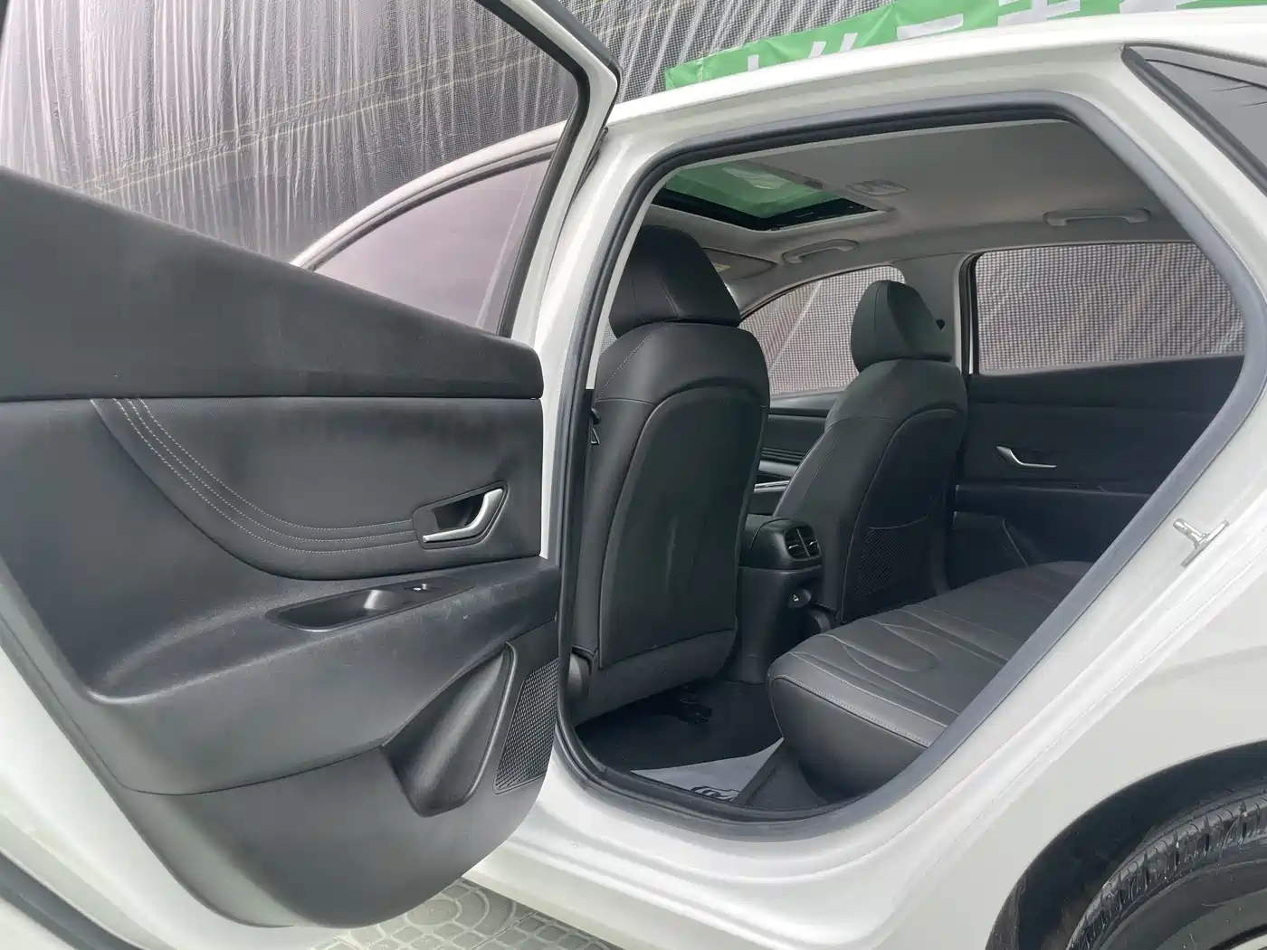 Hyundai Elantra 2022 1.5L CVT GLX Elite Edition фото 24